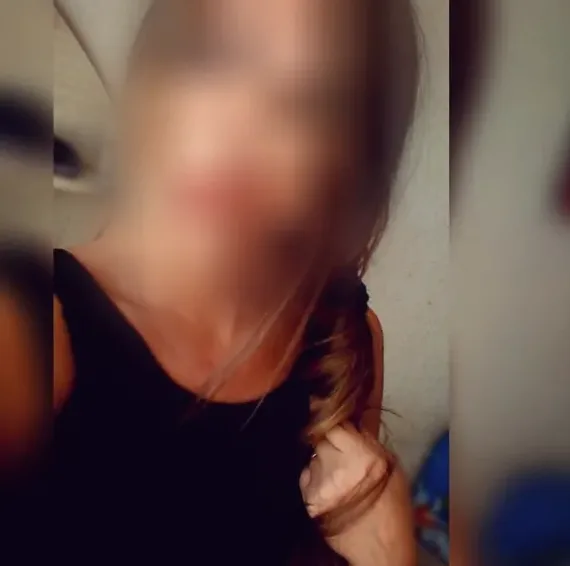 Annika, 32