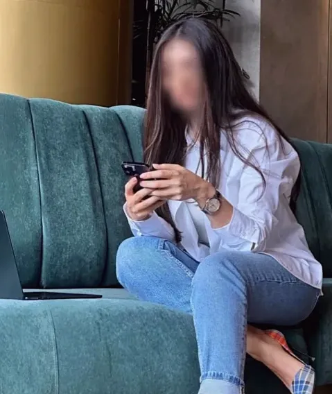 Carla, 38