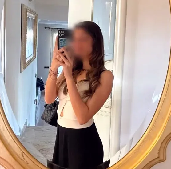 Frieda, 19
