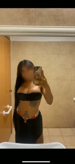 Hannah, 26