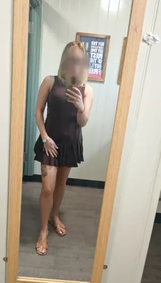 Leyla, 36