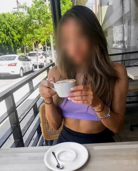 Linda, 32