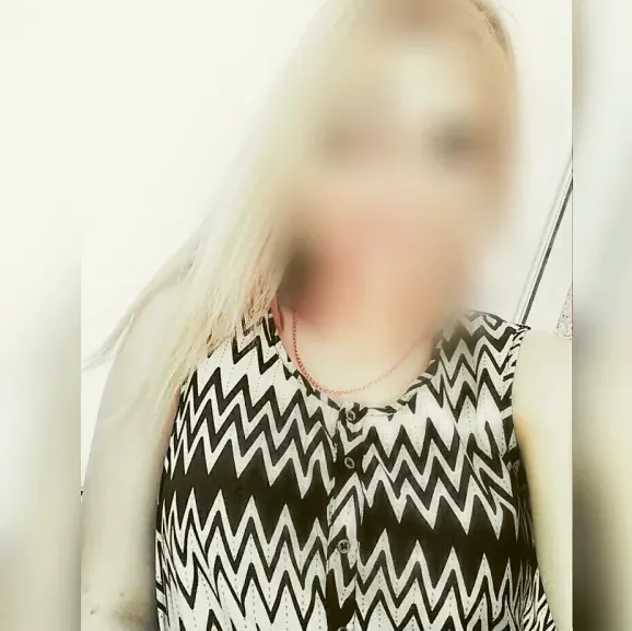 Marie, 29