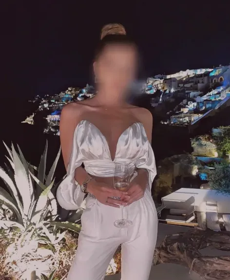Michelle, 31