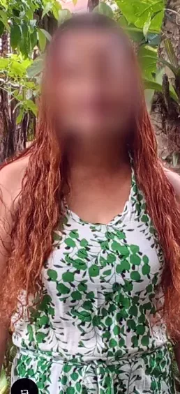 Paula, 40